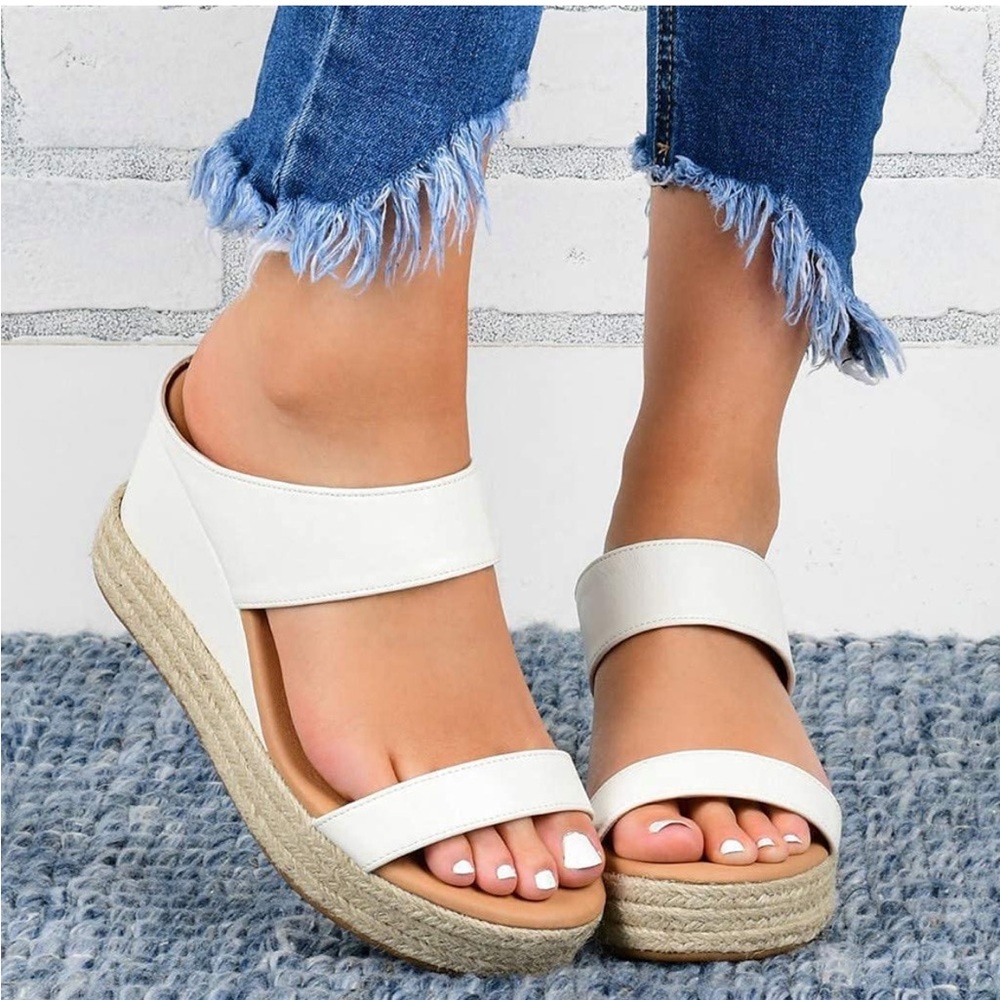 WHITE ESPADRILLE WEDGE SANDALS•11•